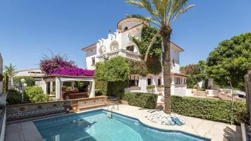 Historic Art Deco Colonial manor house with old mill Historic Art Deco Colonial manor house with old mill